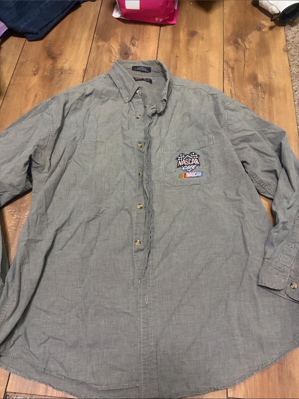 Vintage Nascar Men's Gray Long-Sleeve Button-Down Shirt with Chest Logo